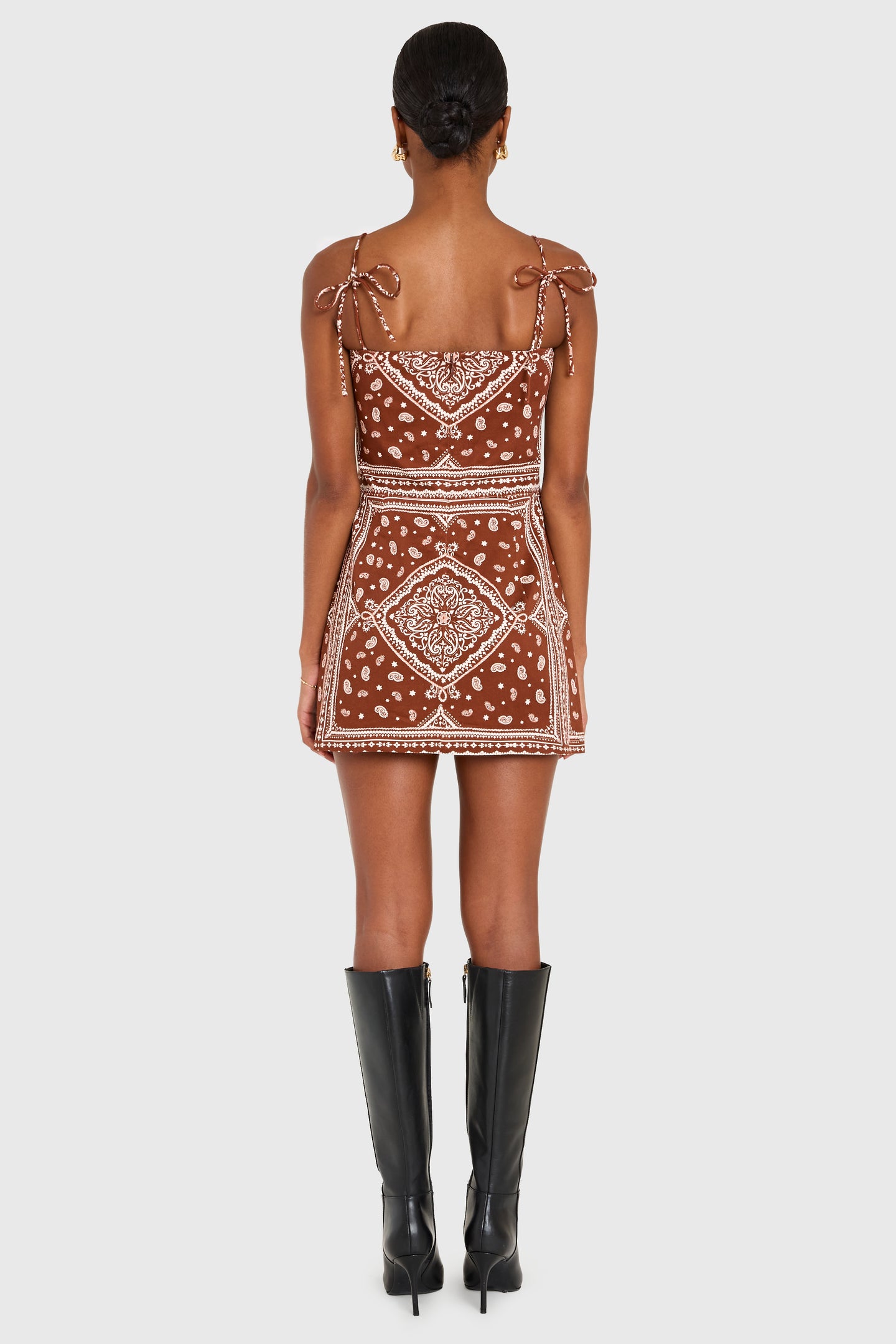 Avani Skort Romper View 3