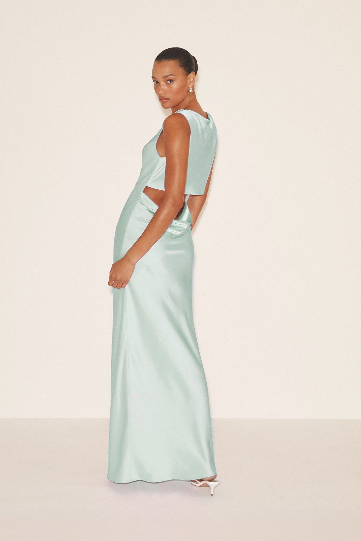 Amanda Uprichard Roslyn Gown in Baby Blue - size L Amanda Uprichard Roslyn Gown in Baby Blue - size L