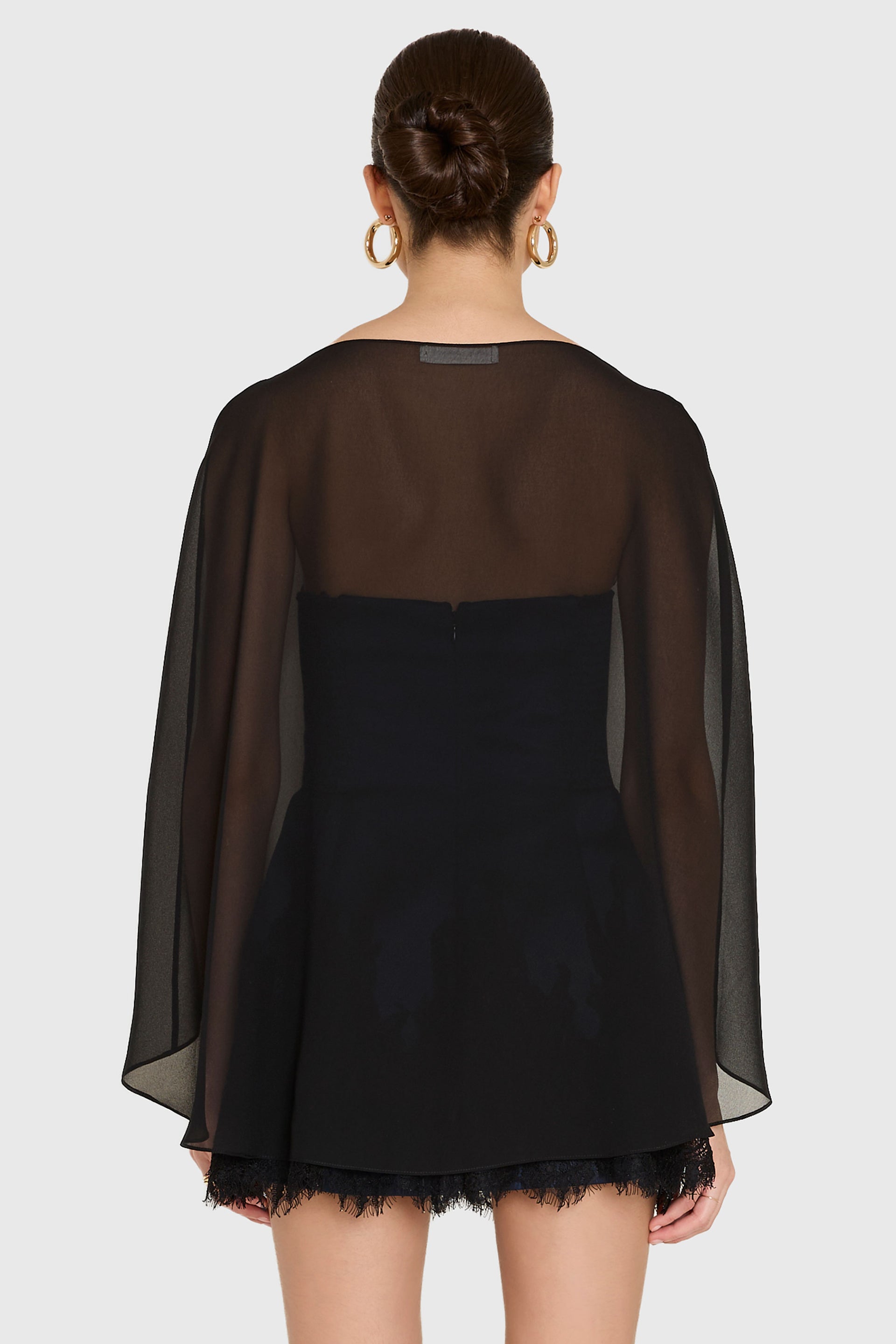 black dress sheer top Rachel Cape – Amanda Uprichard Size:46 Long High Neckline 40