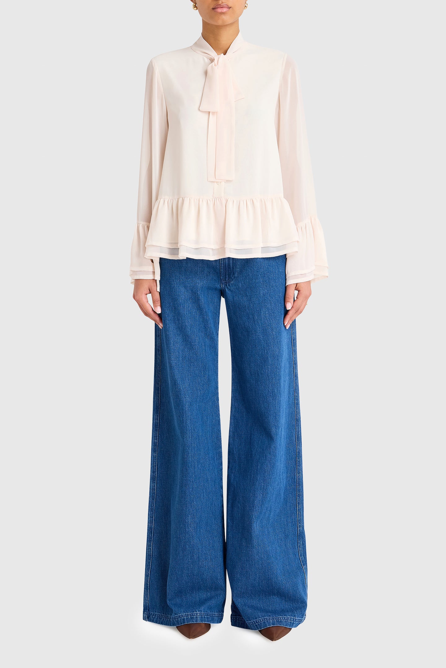 Thalia Wide-Leg Jeans View 5