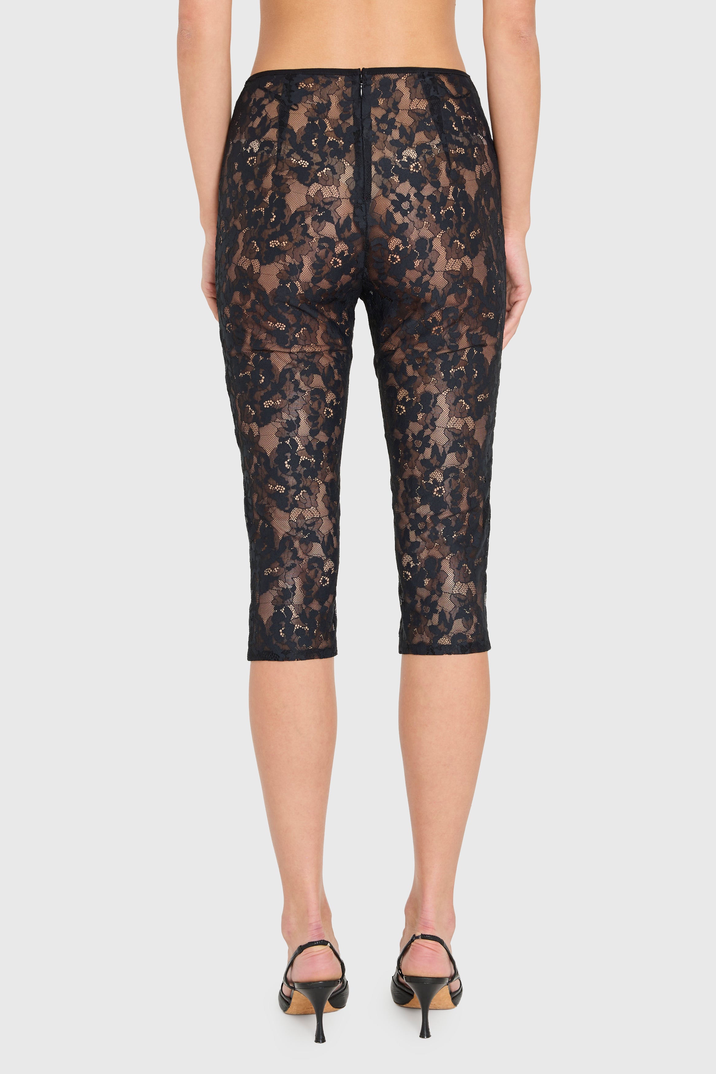 Nico Capri Pants in Lace