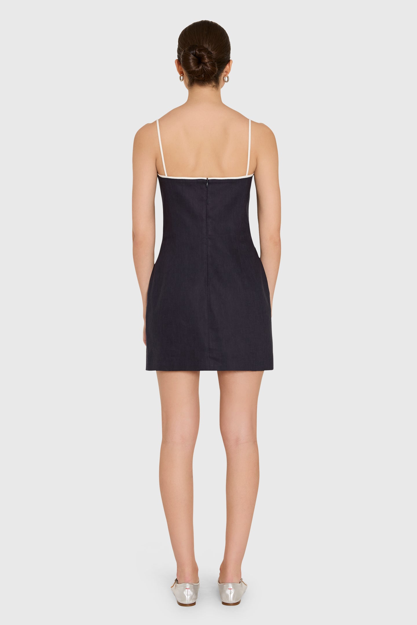 Olivette Dress View 3
