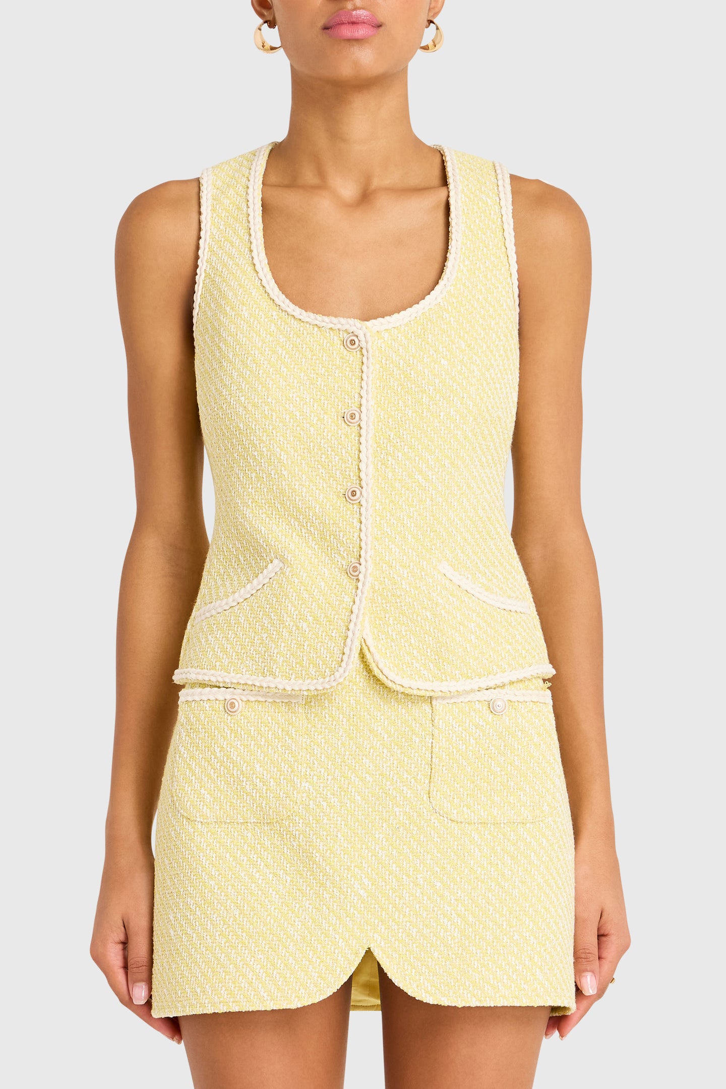 Caligari Vest View 1