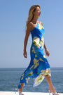 Gabriella Midi Dress in Mallorca View 5